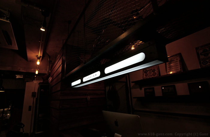 LEDを組み込んだ鉄製ランプボックス・イルミネーションサイン