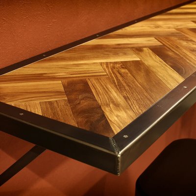 Teak-Herringbone-Counter